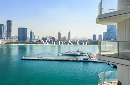 Apartment - 2 Bedrooms - 2 Bathrooms for sale in Palace Beach Residence Tower 2 - Palace Beach Residence - EMAAR Beachfront - Dubai Harbour - Dubai
