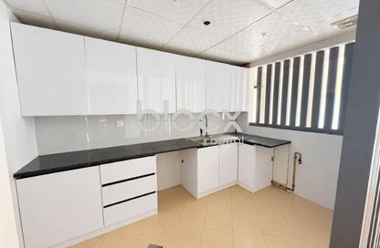 Apartment - 2 - 2 for rent in Dana Tower - District 12 - Jumeirah Village Circle - Dubai