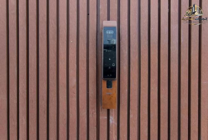 101281844 - Property Image 2