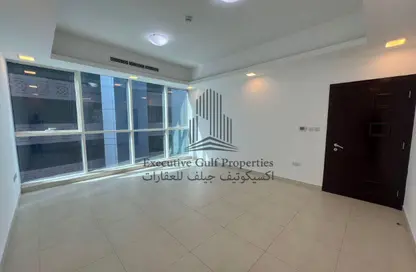 Apartment - 2 Bedrooms - 2 Bathrooms for rent in Hamdan Street - Abu Dhabi