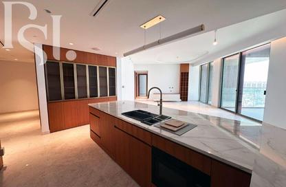 Apartment - 2 Bedrooms - 4 Bathrooms for sale in Ellington Beach House - Palm Jumeirah - Dubai