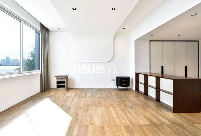 77797330 - Property Image 3