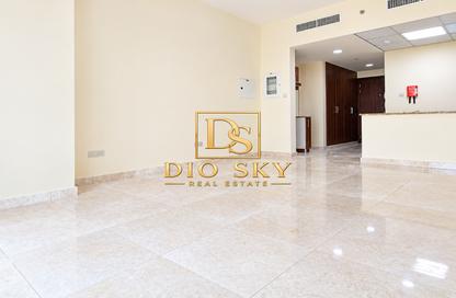 Apartment - Studio - 1 for rent in Safeer Tower 2 - Safeer Towers - Business Bay - Dubai