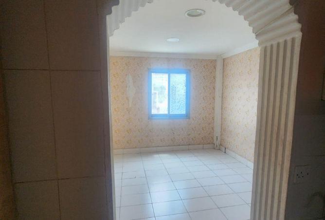 84910240 - Property Main Image