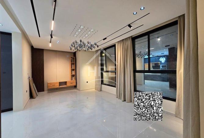 Corner Villa for Rent in Ajman – Al Yasmeen Area,