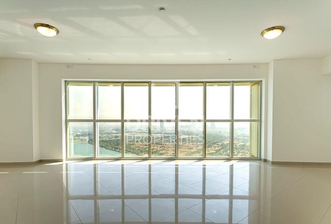 76566933 - Property Image 2