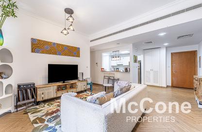 Apartment - 1 - 1 for rent in Al Nakheel 4 - Al Nakheel - Greens - Dubai