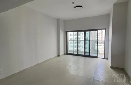 Apartment - 1 Bedroom - 2 Bathrooms for sale in Emirates City - Ajman