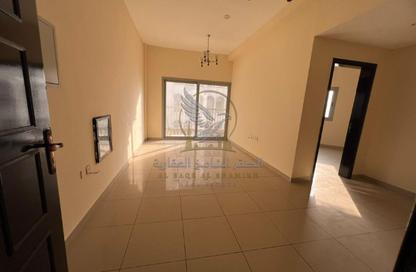 Apartment - 1 - 1 for rent in Dar Al Aman 33 - Bu Tina - Al Sharq - Sharjah