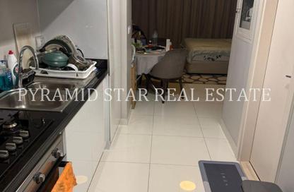 Apartment - Studio - 1 for rent in Carson B - Carson - Damac Hills - Dubai