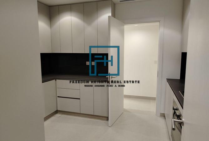 70299906 - صورة العقار 3