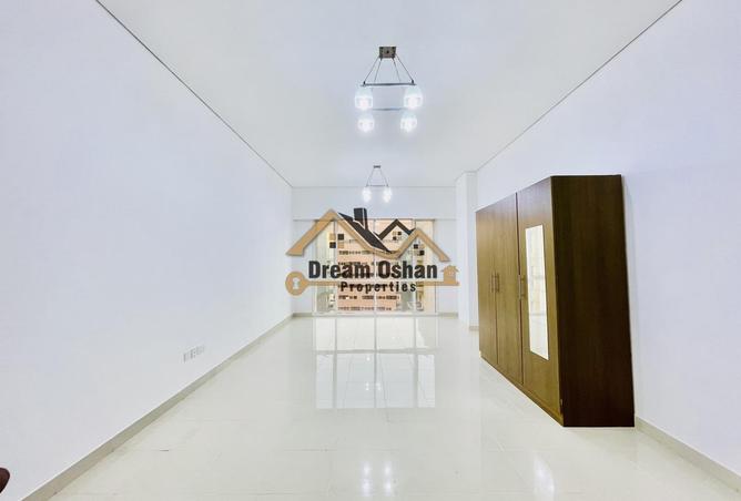 144640216 - Property Image 2