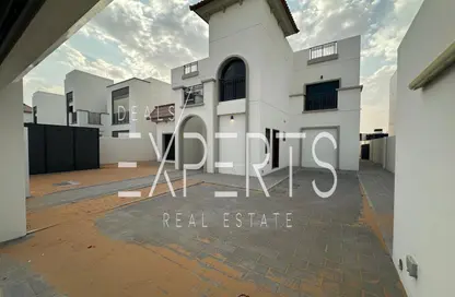 Villa - 4 Bedrooms for rent in Fay Alreeman - Al Shamkha - Abu Dhabi
