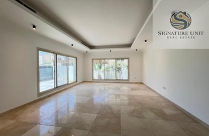 Villa - 4 Bedrooms - 6 Bathrooms for rent in Umm Suqeim 2 Villas - Umm Suqeim 2 - Umm Suqeim - Dubai Villa - 4 Bedrooms - 6 Bathrooms for rent in Umm Suqeim 2 Villas - Umm Suqeim 2 - Umm Suqeim - Dubai