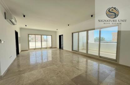 Villa - 4 Bedrooms - 6 Bathrooms for rent in Umm Suqeim 2 Villas - Umm Suqeim 2 - Umm Suqeim - Dubai