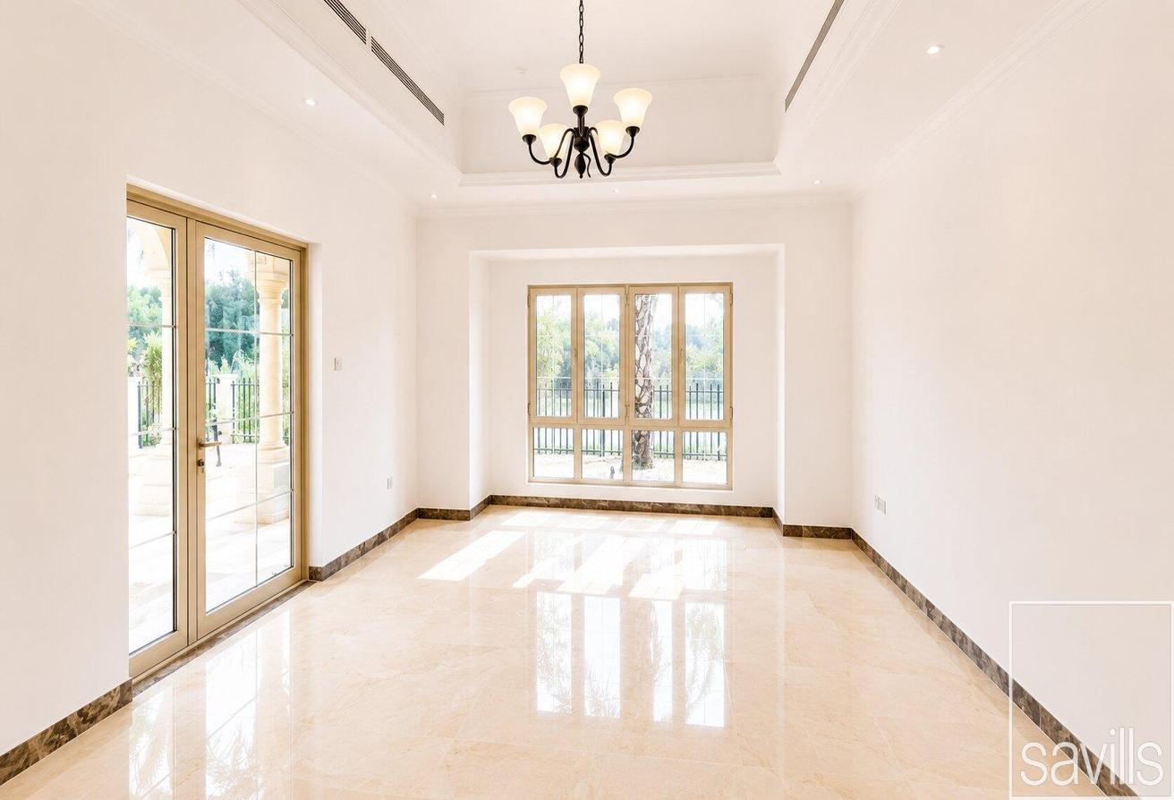 Upgraded | Spacious | Large Plot | Lake View photo 7