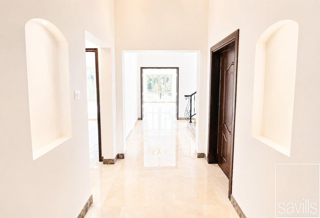 Upgraded | Spacious | Large Plot | Lake View photo 5
