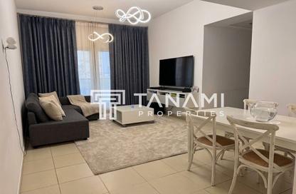 Apartment - 2 - 3 for sale in Mazaya 18 - Queue Point - Liwan - Dubai