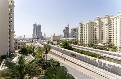 Apartment - 3 Bedrooms - 4 Bathrooms for sale in Al Basri - Shoreline Apartments - Palm Jumeirah - Dubai