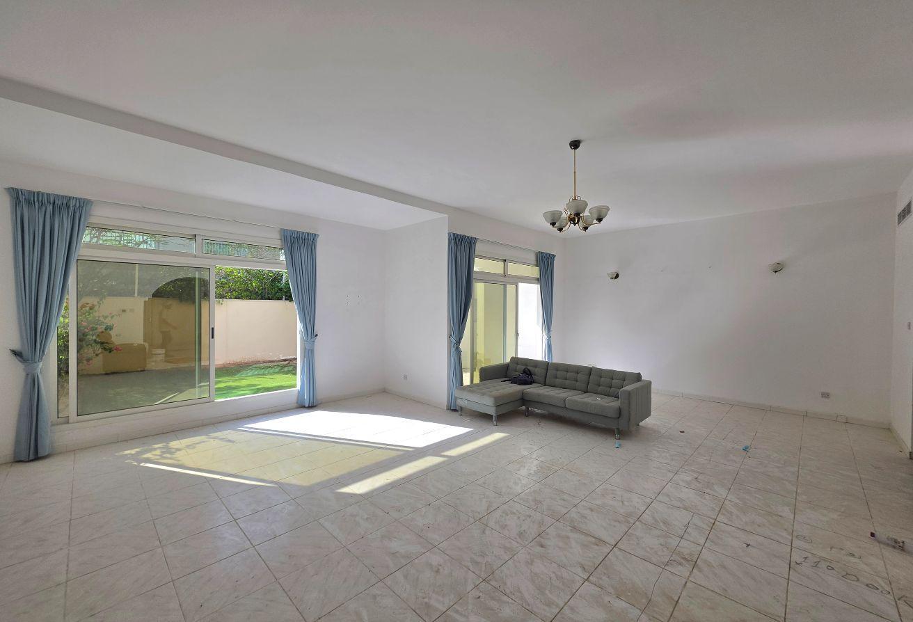 Corner Villa | Huge Outdoor | Free Bonus Amenities photo 4