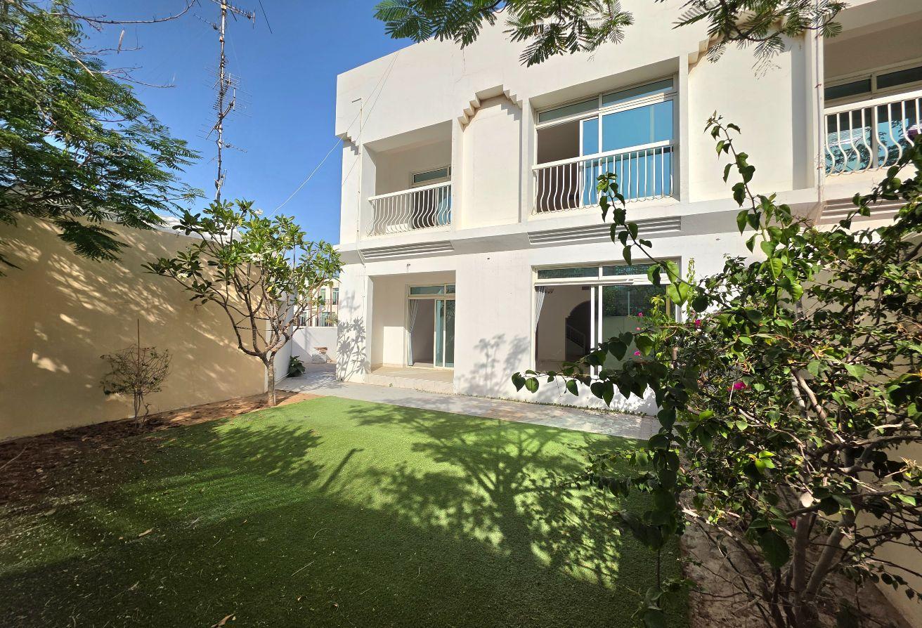 Corner Villa | Huge Outdoor | Free Bonus Amenities photo 11