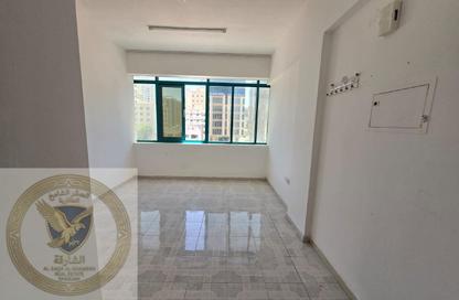 Apartment - Studio - 1 Bathroom for rent in Al Mujarrah - Al Sharq - Sharjah Apartment - Studio - 1 Bathroom for rent in Al Mujarrah - Al Sharq - Sharjah