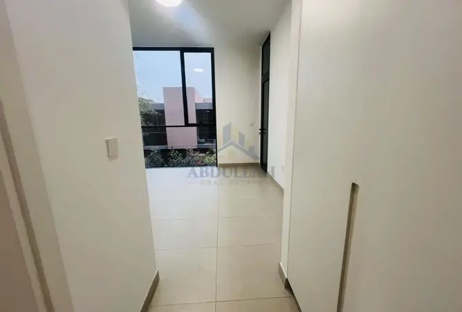 164608316 - صورة العقار 3