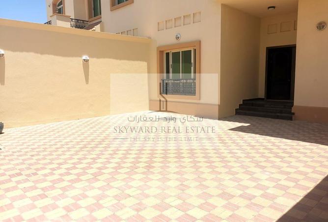 104243356 - Property Image 2
