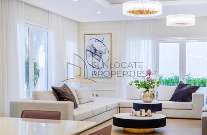 Villa - 5 - 4 for rent in Garden Homes Frond O - Garden Homes - Palm Jumeirah - Dubai