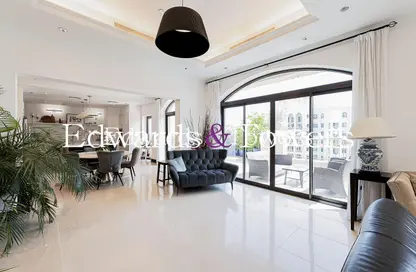 شقة - 3 غرف نوم - 3 حمامات للايجار في الميل الذهبي 5 - الميل الذهبي - نخلة جميرا - دبي