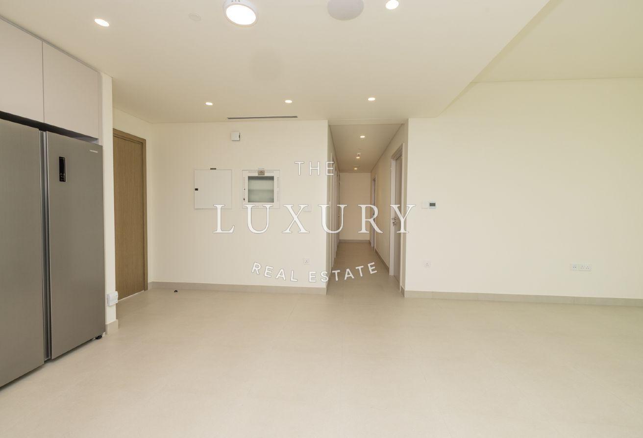 Luxury 3BR+Maid | Full Marina View | Beach Access photo 6