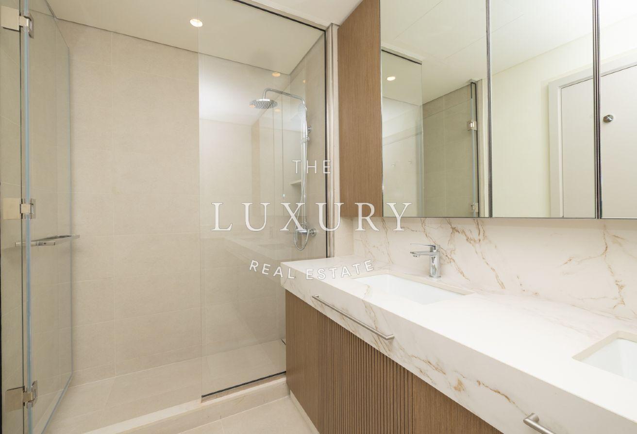 Luxury 3BR+Maid | Full Marina View | Beach Access photo 24