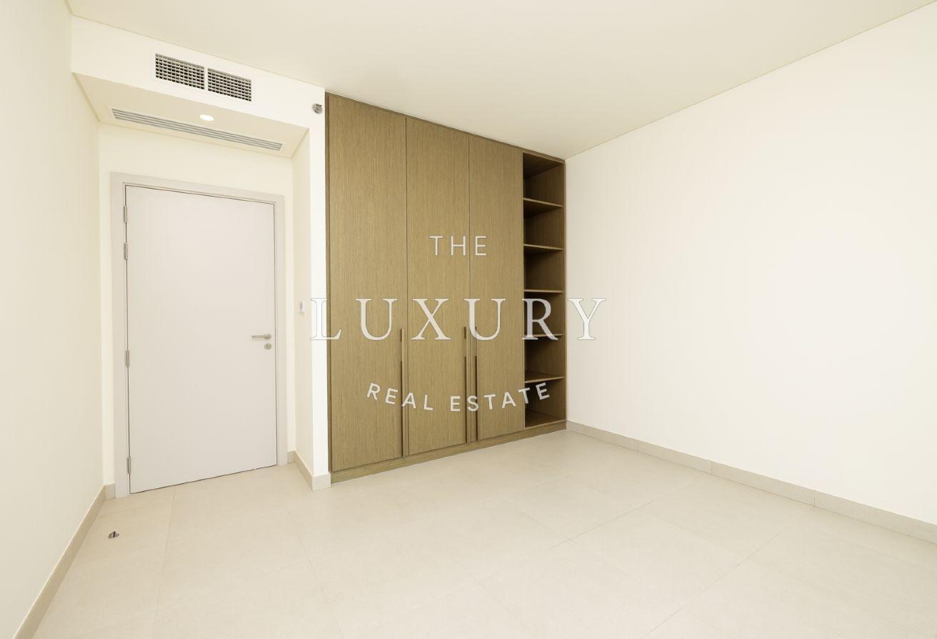 Luxury 3BR+Maid | Full Marina View | Beach Access photo 15