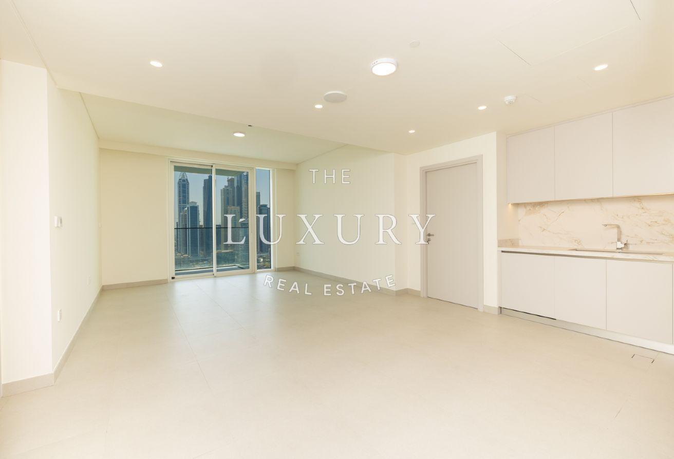 Luxury 3BR+Maid | Full Marina View | Beach Access photo 3