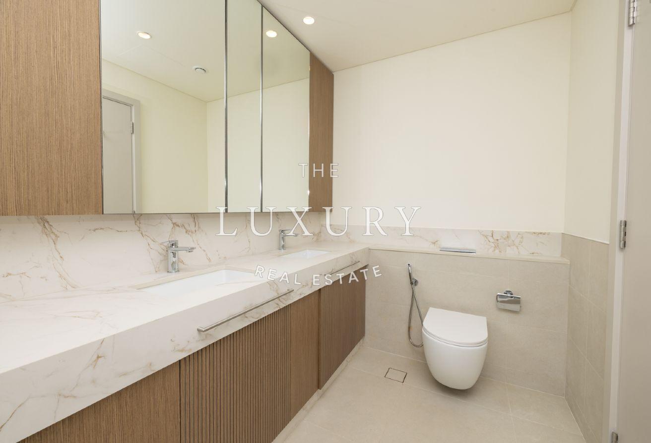 Luxury 3BR+Maid | Full Marina View | Beach Access photo 22