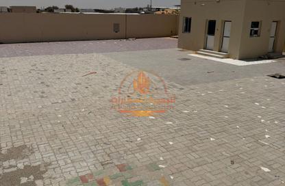 Land - Studio for rent in Al Sajaa Industrial - Al Sajaa - Sharjah