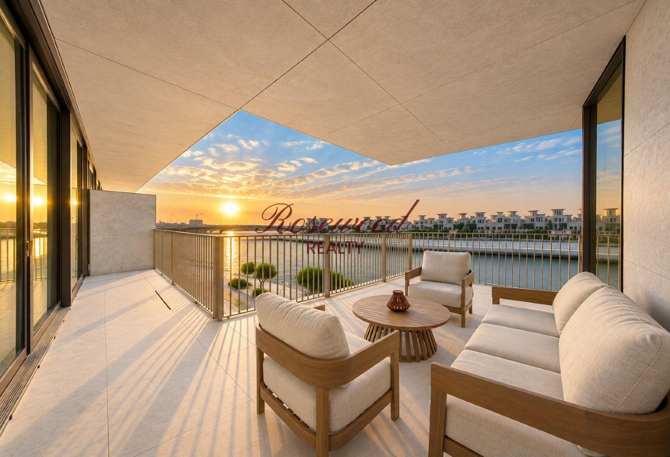 Fully Furnished|Upgraded| Full Canal View photo 6