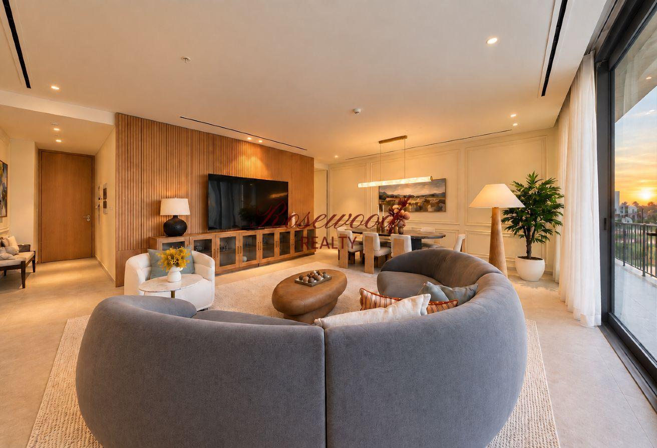 Fully Furnished|Upgraded| Full Canal View photo 4