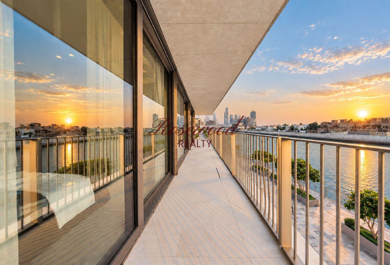 Fully Furnished|Upgraded| Full Canal View photo 7
