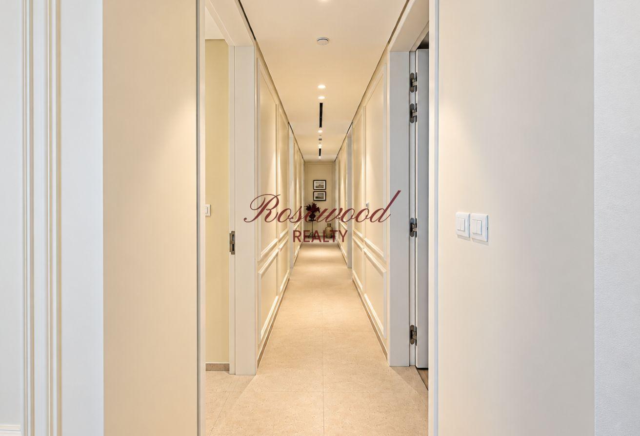 Fully Furnished|Upgraded| Full Canal View photo 8
