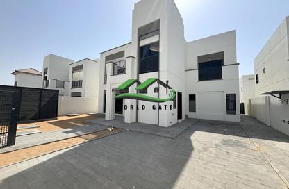 Villa - 4 Bedrooms - 5 Bathrooms for rent in Fay Alreeman - Al Shamkha - Abu Dhabi