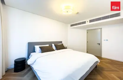 Apartment - 2 Bedrooms - 3 Bathrooms for sale in Sky Gardens - DIFC - Dubai