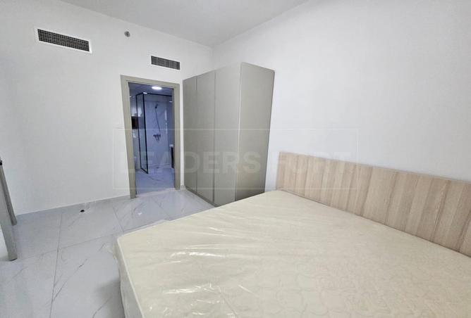 74240922 - صورة العقار 3