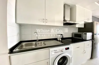 Apartment - Studio - 1 Bathroom for rent in Lake View Tower - JLT Cluster B - Jumeirah Lake Towers - Dubai