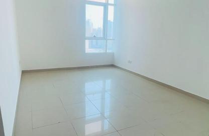 Apartment - 2 Bedrooms - 3 Bathrooms for sale in Al Khan Corniche - Al Khan - Sharjah Apartment - 2 Bedrooms - 3 Bathrooms for sale in Al Khan Corniche - Al Khan - Sharjah