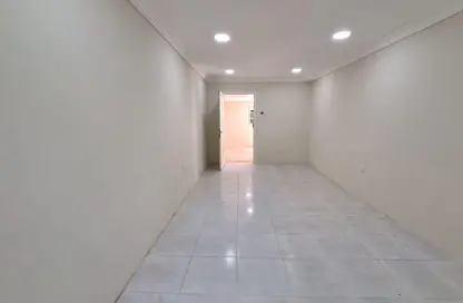 Villa - 5 Bedrooms - 4 Bathrooms for rent in Al Ghafia - Al Riqqa - Sharjah