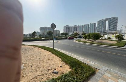 Retail - Studio - 1 Bathroom for rent in Oxford Gardens - Arjan - Dubai