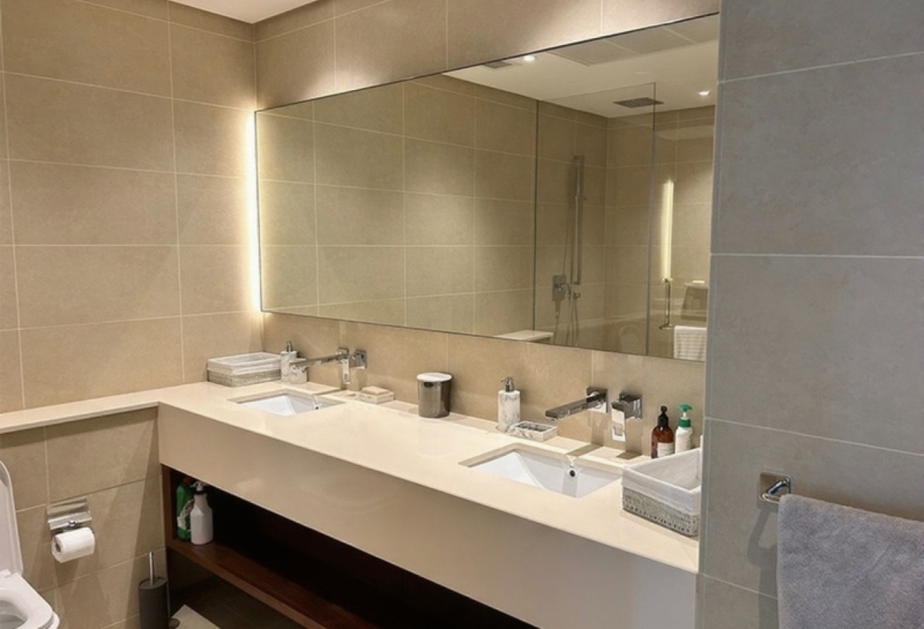 Topside- Waterfront - Furnished- Opulent Community — image 13