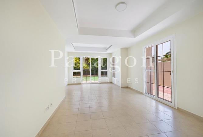 73112696 - Property Image 3