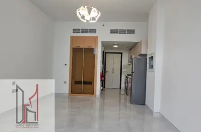 Apartment - 1 Bathroom for rent in Skyz by Danube - Arjan - Dubai